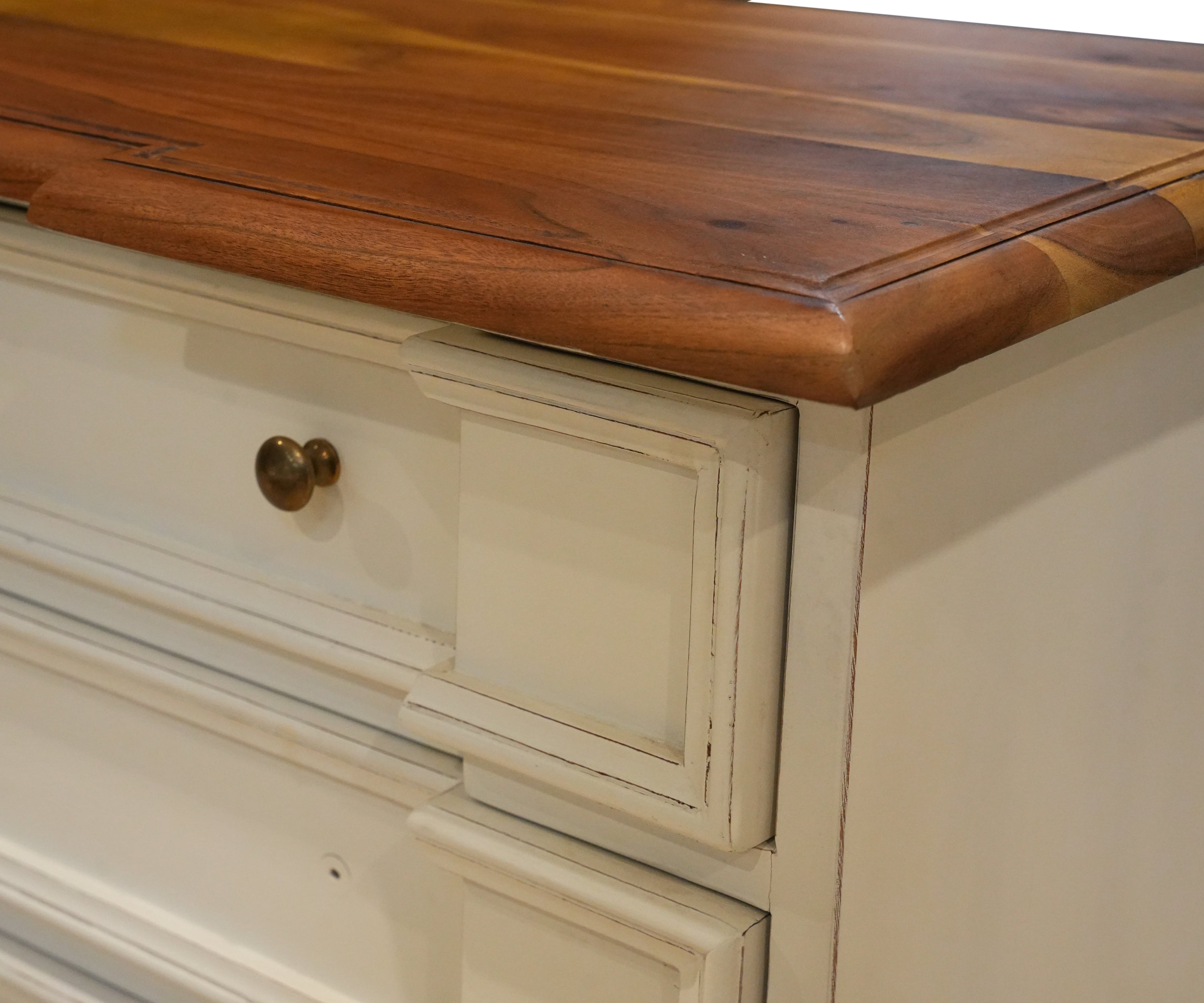 Classic 4-Drawer White Wood Chest with Wooden Top