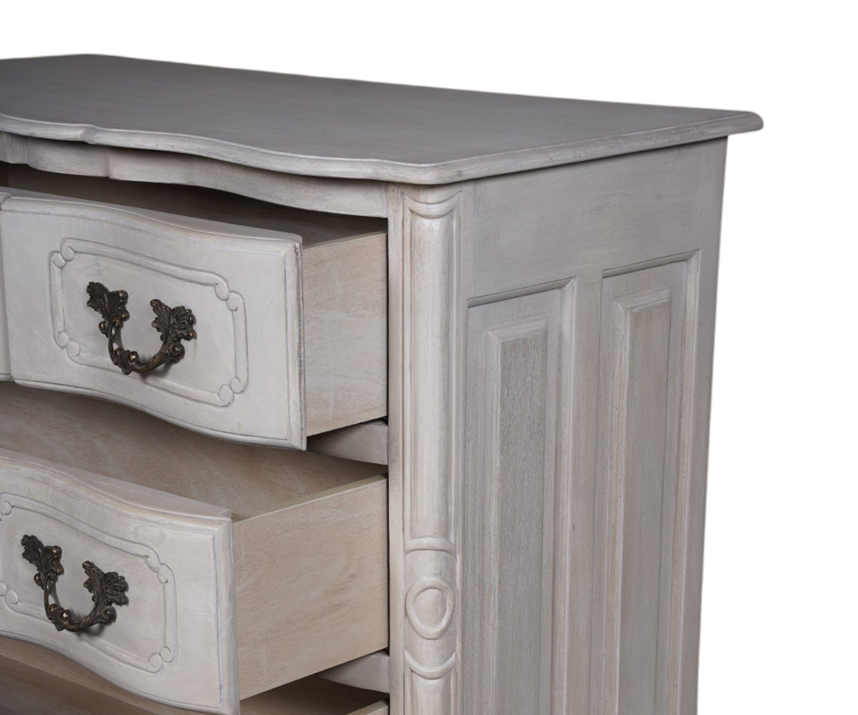 French Provincial 3 Drawer Chest of Drawers in Distressed Finish