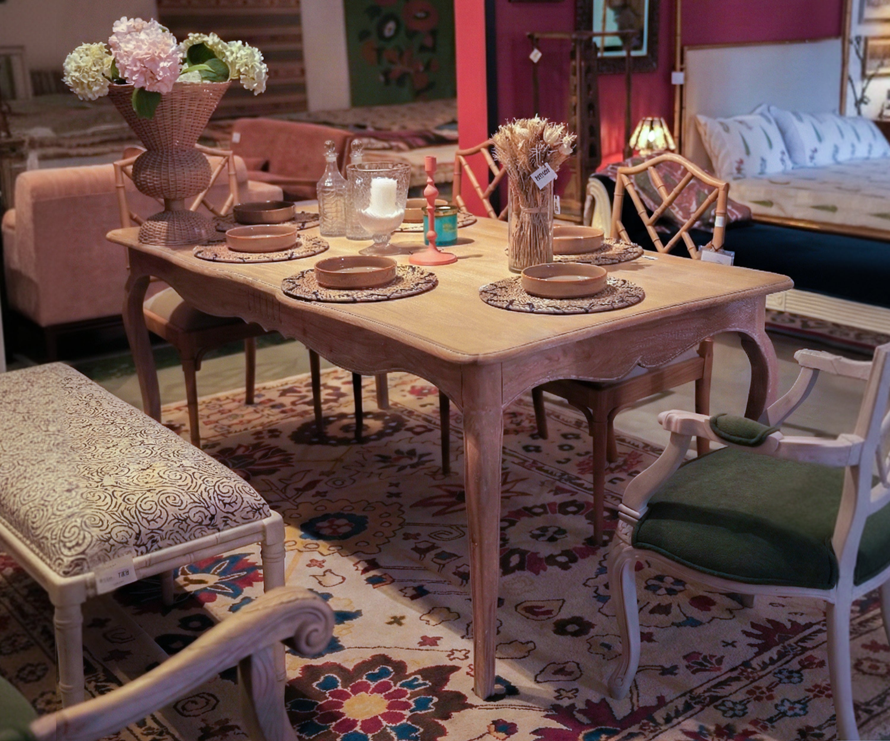 French Provincial 6 Seater Dining Table with Cabriole Legs
