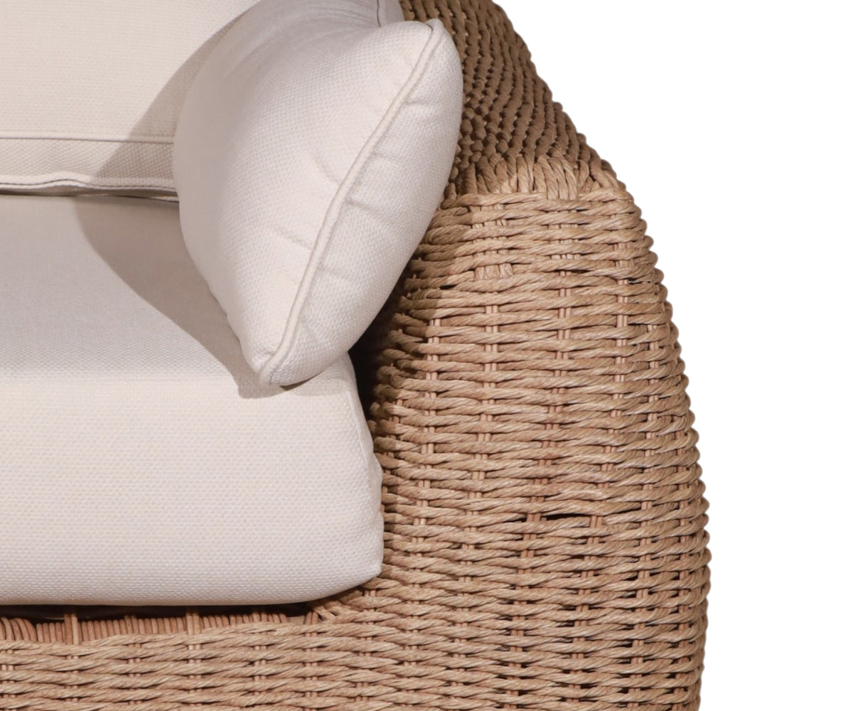 Curved Woven 1-Seater Outdoor Lounge Chair with Plush Upholstery